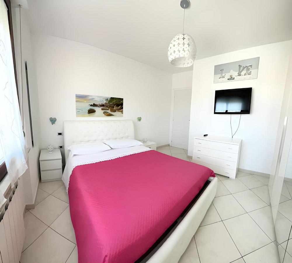 Casa Vacanze Esedra Apartment Pescara Exterior photo